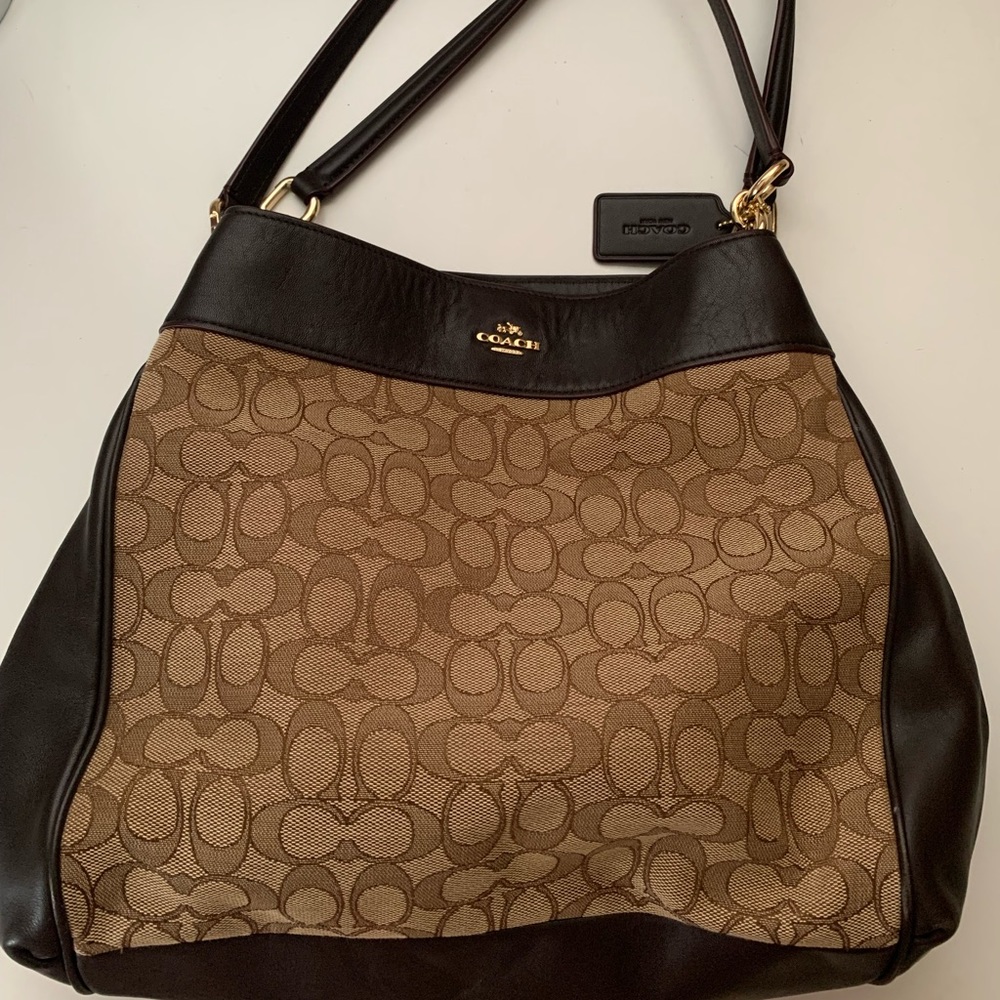 Coach lexy shoulder purse